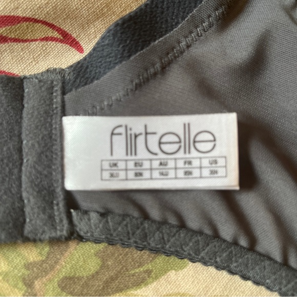 FLIRTELLE Size 36N Gray Bra Feminine Lace Underwire Sexy Lingerie Stretch $84NEW - Picture 10 of 15